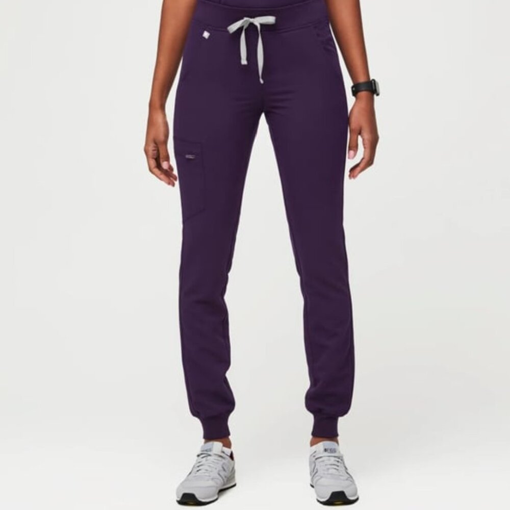 Figs Women's Technical Collection Medium Purple Jam Zamora Joggers Scrubs